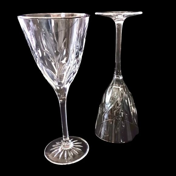 2 Cristal D Arques Durand Crystal Wine Glasses CASSANDRA Platinum Rimmed Goblets - Picture 6 of 14